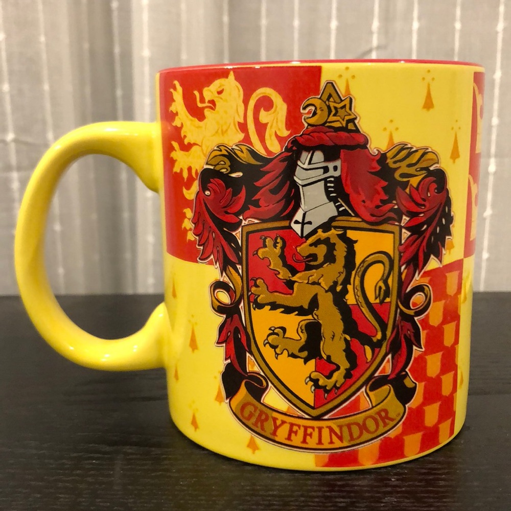 Harry Potter Gryffindor Collector’s Coffee Tea Cocoa Cup NWOT